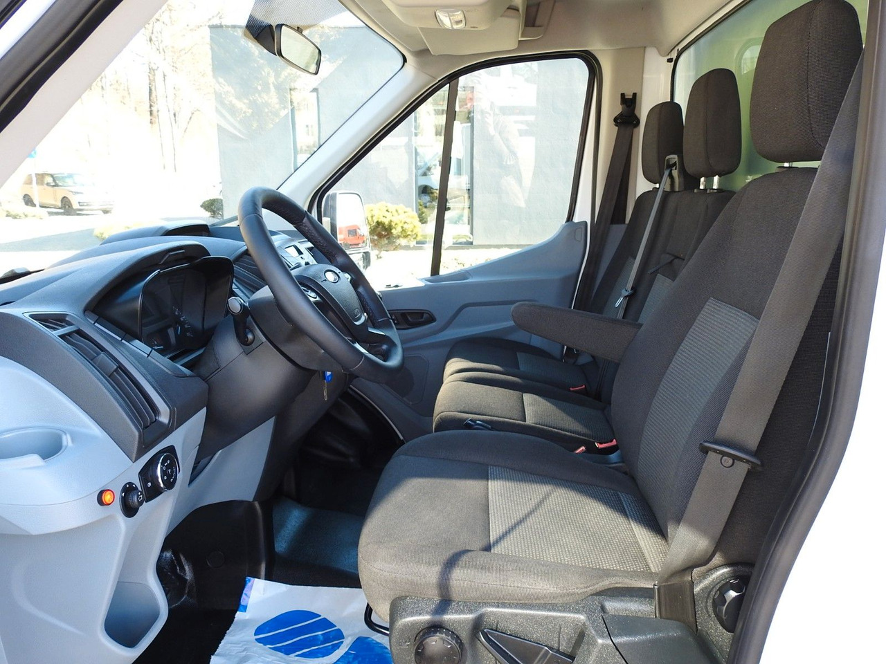 Carrinha de contentor novo Ford TRANSIT  KOFFER AUFZUG 8 PALETTEN ZWILLINGSRÄDER: foto 20
