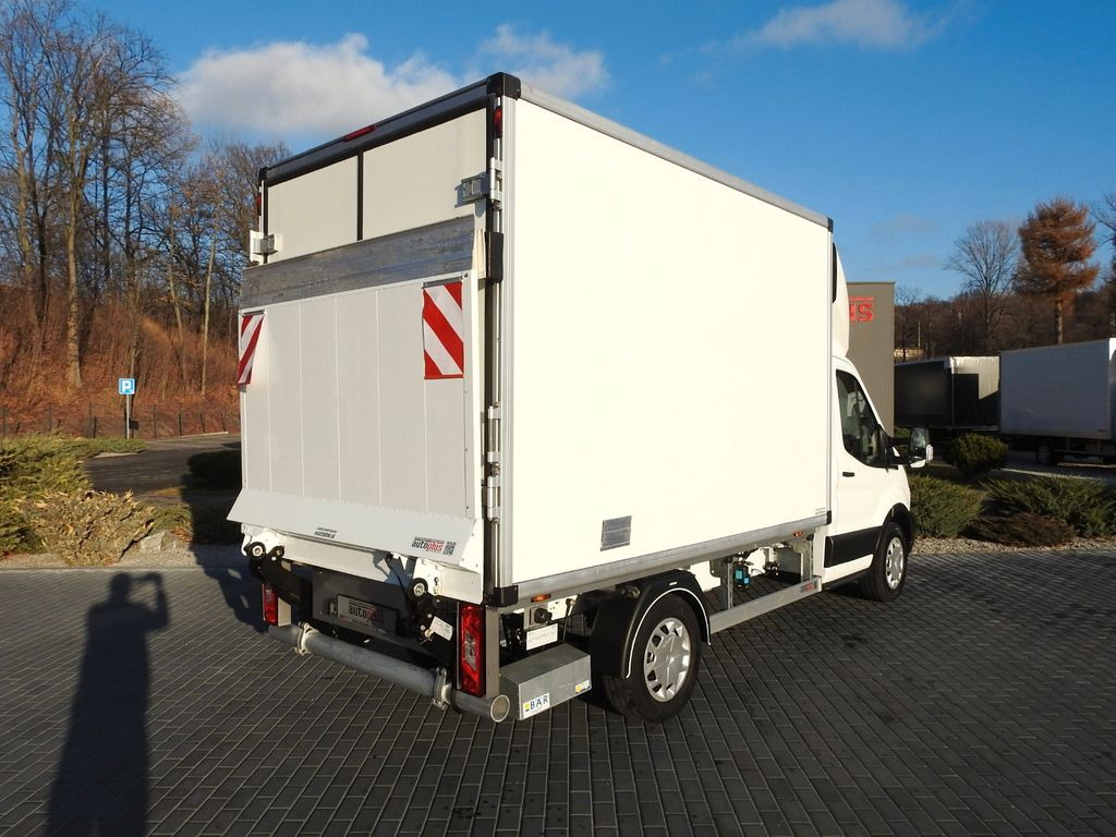 Ford TRANSIT KÜHLKOFFER 0*C AUFZUG TEMPOMAT NAVI - Carrinha frigorífica: foto 3 Ford TRANSIT KÜHLKOFFER 0*C AUFZUG TEMPOMAT NAVI - Carrinha frigorífica: foto 3