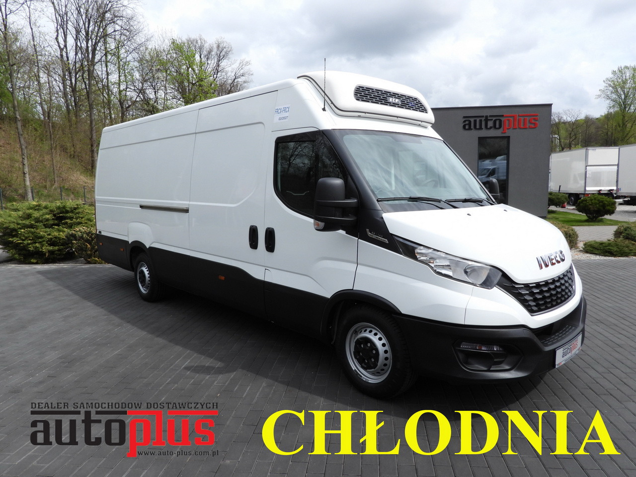 IVECO DAILY 35S14 REFRIGERATOR VAN 0*C POWER SUPPLY 230V CRUISE CONTROL AUTOMATIC TRANSMISSION HI-MATIC AIR CONDITIONING 140HP - Carrinha frigorífica: foto 1 IVECO DAILY 35S14 REFRIGERATOR VAN 0*C POWER SUPPLY 230V CRUISE CONTROL AUTOMATIC TRANSMISSION HI-MATIC AIR CONDITIONING 140HP - Carrinha frigorífica: foto 1