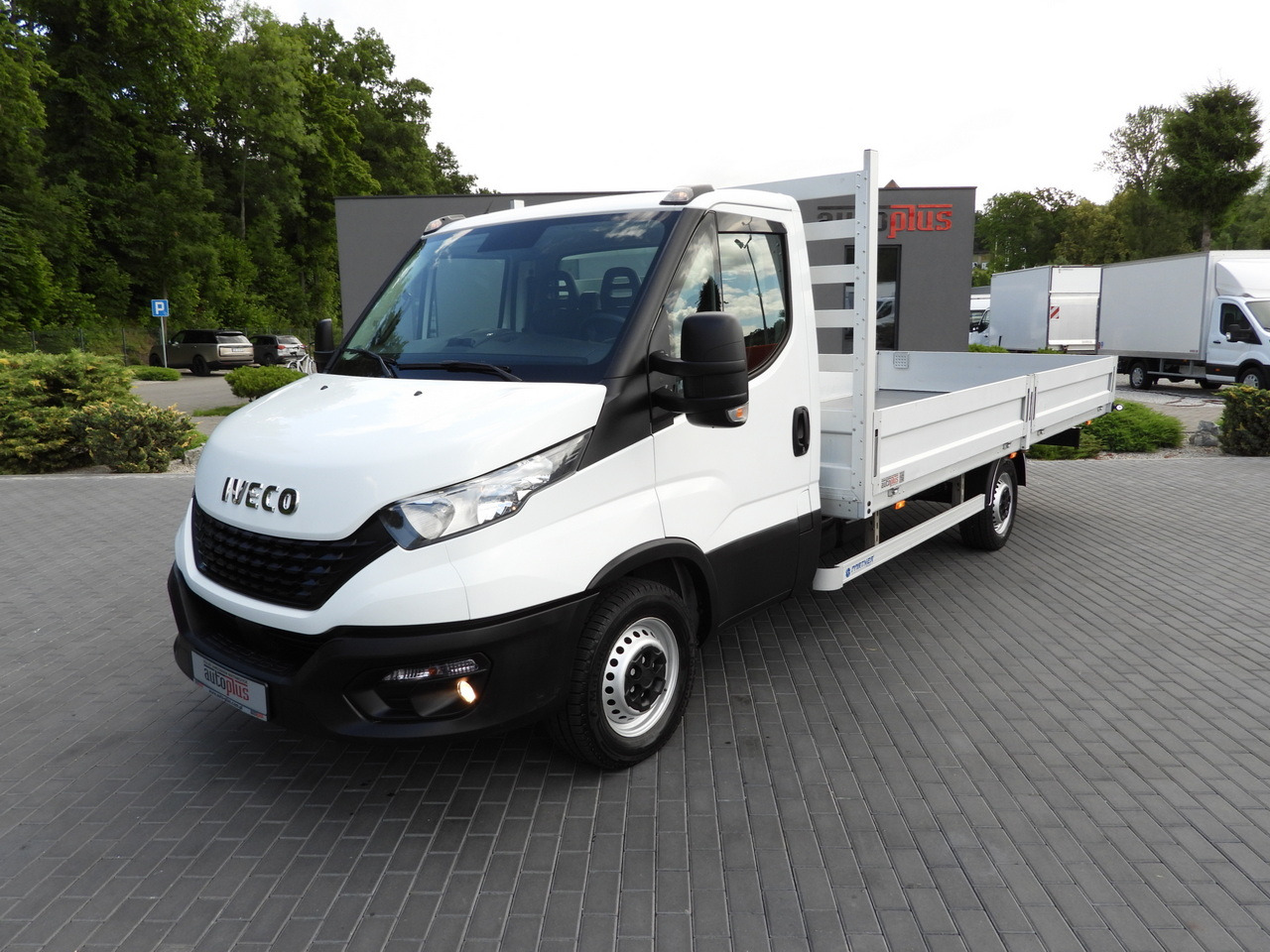 Locação financeira de IVECO DAILY 35S16 STAKE BODY 10 PALLETS CRUISE CONTROL AIR CONDITIONING  160HP IVECO DAILY 35S16 STAKE BODY 10 PALLETS CRUISE CONTROL AIR CONDITIONING  160HP: foto 17 Locação financeira de IVECO DAILY 35S16 STAKE BODY 10 PALLETS CRUISE CONTROL AIR CONDITIONING  160HP IVECO DAILY 35S16 STAKE BODY 10 PALLETS CRUISE CONTROL AIR CONDITIONING  160HP: foto 17