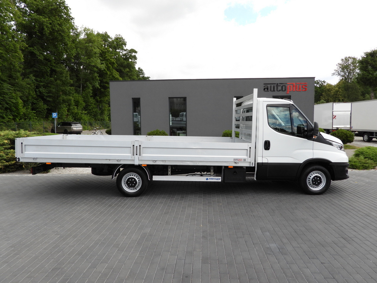 Locação financeira de IVECO DAILY 35S16 STAKE BODY 10 PALLETS CRUISE CONTROL AIR CONDITIONING  160HP IVECO DAILY 35S16 STAKE BODY 10 PALLETS CRUISE CONTROL AIR CONDITIONING  160HP: foto 7 Locação financeira de IVECO DAILY 35S16 STAKE BODY 10 PALLETS CRUISE CONTROL AIR CONDITIONING  160HP IVECO DAILY 35S16 STAKE BODY 10 PALLETS CRUISE CONTROL AIR CONDITIONING  160HP: foto 7