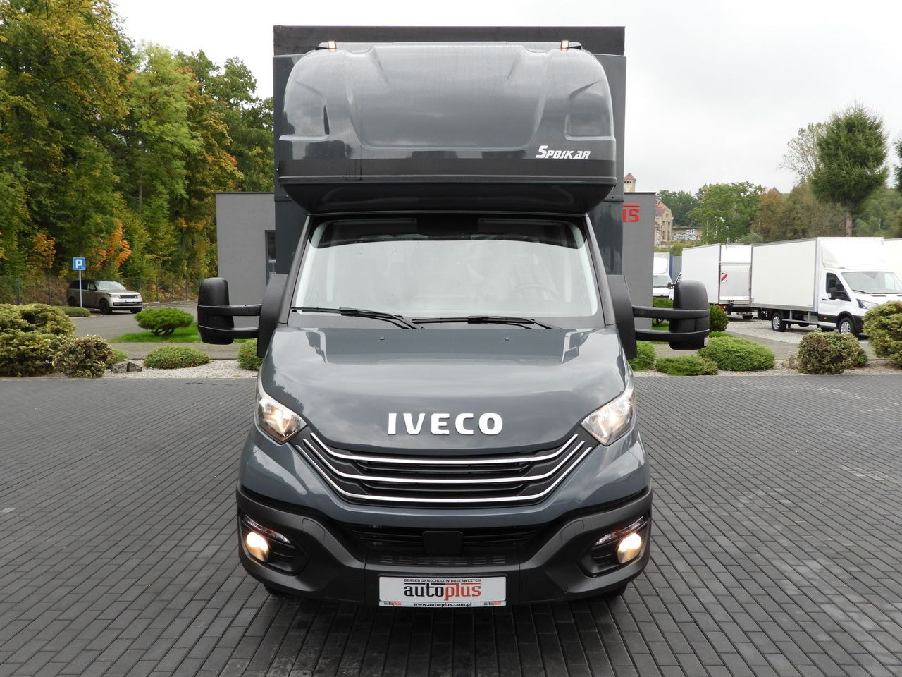 IVECO DAILY 50C18 TARPAULIN 14 PALLETS WEBASTO CRUISE CONTROL PNEUMATICS TWIN WHEELS AIR CONDITIONING 180HP - Carrinha de lona: foto 5 IVECO DAILY 50C18 TARPAULIN 14 PALLETS WEBASTO CRUISE CONTROL PNEUMATICS TWIN WHEELS AIR CONDITIONING 180HP - Carrinha de lona: foto 5