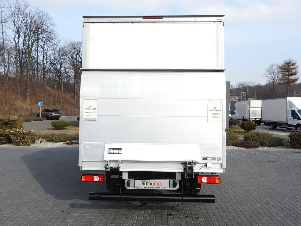 Carrinha de contentor Iveco DAILY 35C16 KOFFER AUFZUG 8 PALETTEN TEMPOMAT: foto 10