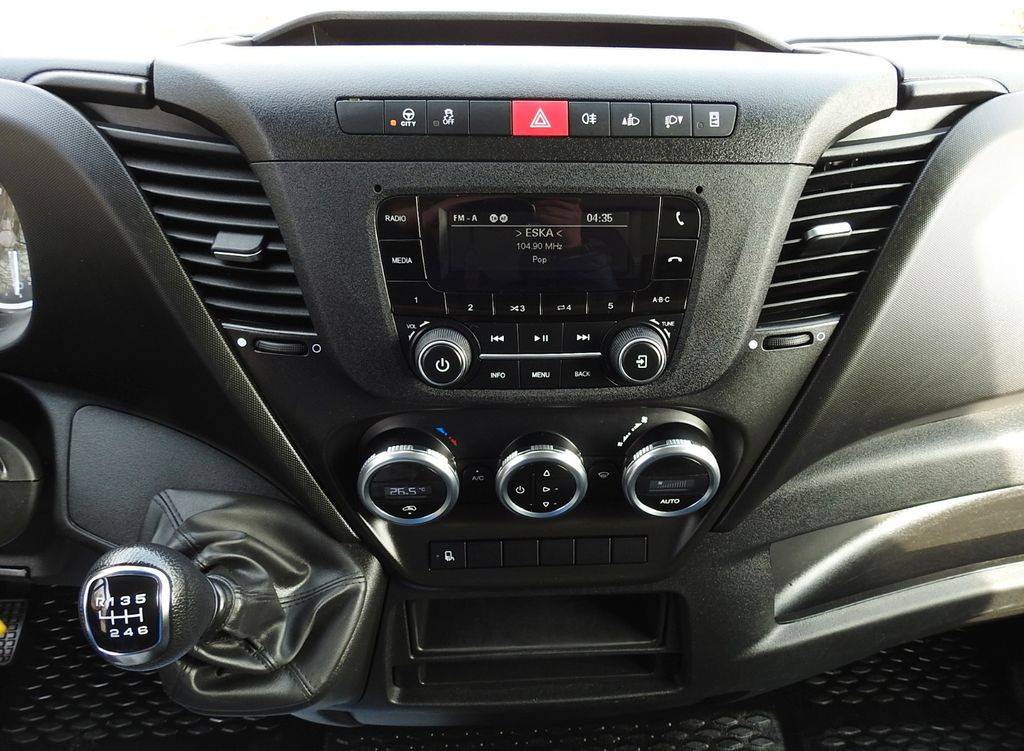 Carrinha de contentor Iveco DAILY 35C16 KOFFER AUFZUG 8 PALETTEN TEMPOMAT: foto 27