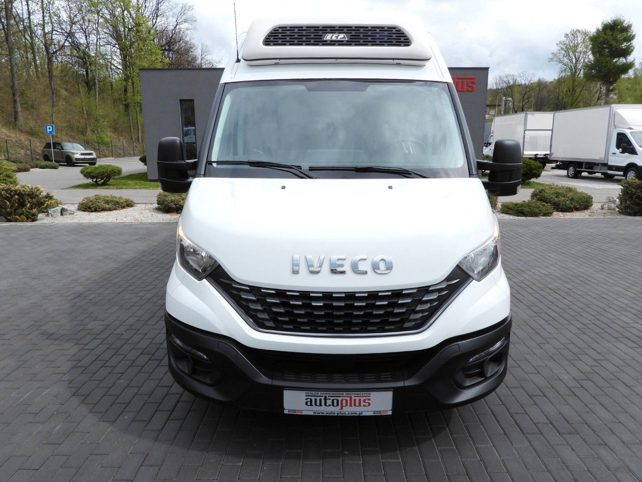 Iveco DAILY 35S14 KÜHLKASTENWAGEN -5*C STROMVERSORGUNG - Carrinha frigorífica: foto 5 Iveco DAILY 35S14 KÜHLKASTENWAGEN -5*C STROMVERSORGUNG - Carrinha frigorífica: foto 5