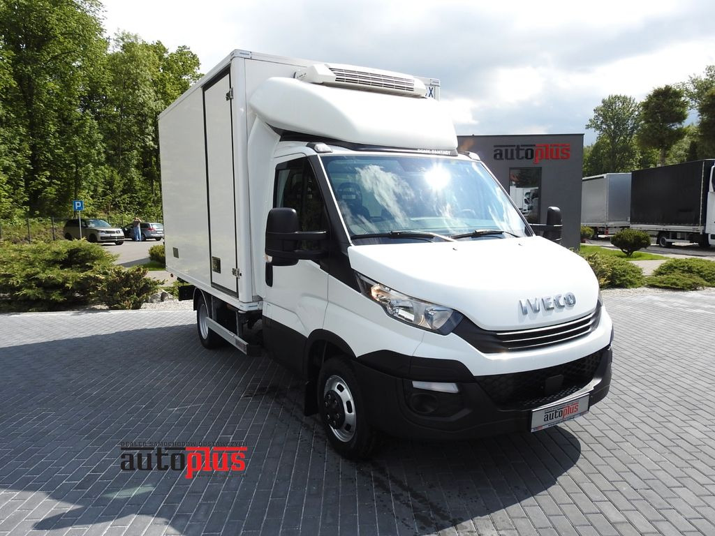 Iveco DAILY 50C15 KÜHLKOFFER -5*C ZWILLINGSRÄDER A/C - Carrinha frigorífica: foto 1 Iveco DAILY 50C15 KÜHLKOFFER -5*C ZWILLINGSRÄDER A/C - Carrinha frigorífica: foto 1