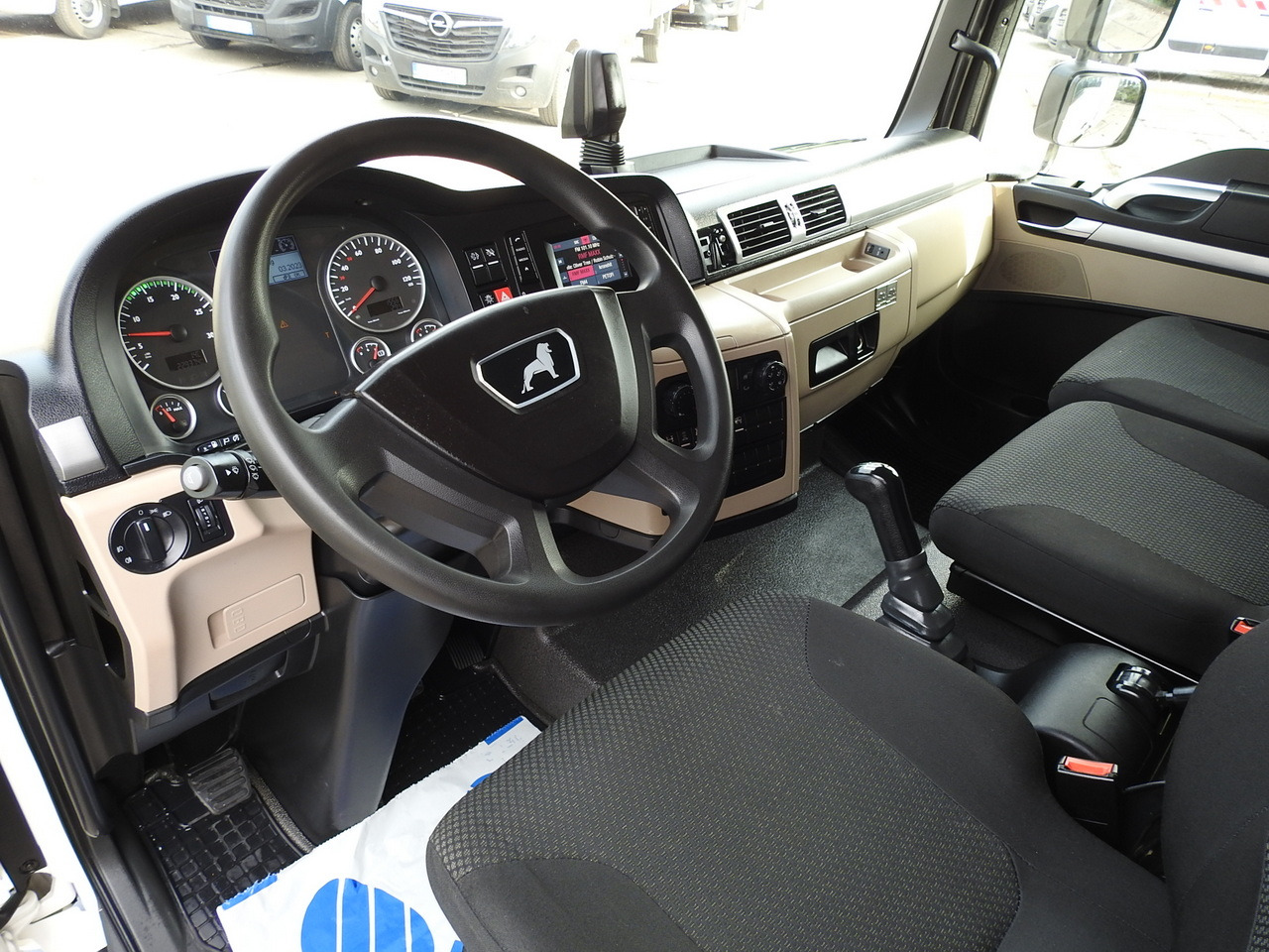 MAN TGL 8.18 BOX 16 PALLETS CRUISE CONTROL TWIN WHEELS 180HP - Carrinha de contentor: foto 2 MAN TGL 8.18 BOX 16 PALLETS CRUISE CONTROL TWIN WHEELS 180HP - Carrinha de contentor: foto 2