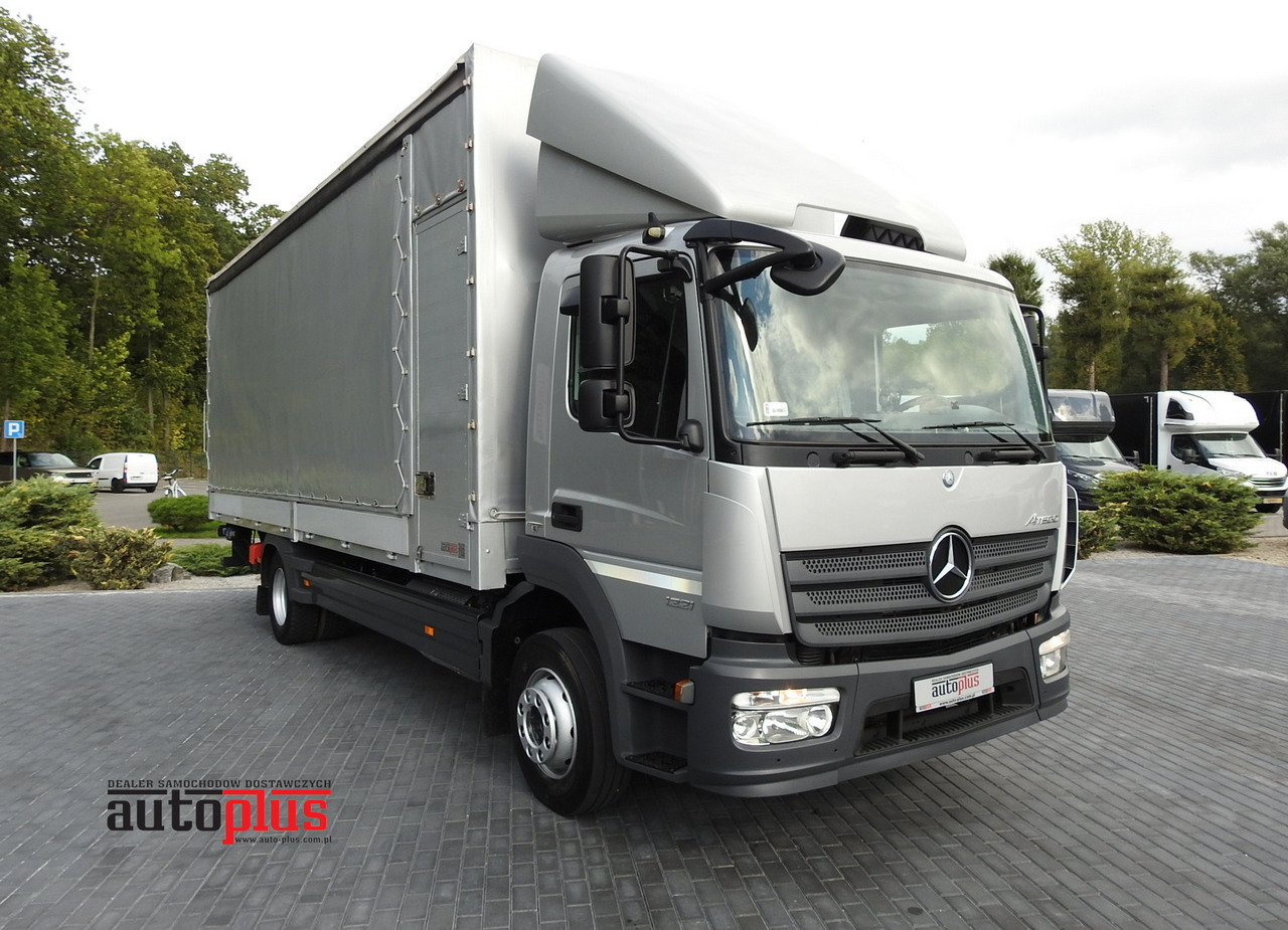 MERCEDES ATEGO 1221 TARPAULIN LIFT 16 PALLETS WEBASTO AIR CONDITIONING PNEUMATICS TWIN WHEELS 230HP - Carrinha de lona: foto 1 MERCEDES ATEGO 1221 TARPAULIN LIFT 16 PALLETS WEBASTO AIR CONDITIONING PNEUMATICS TWIN WHEELS 230HP - Carrinha de lona: foto 1