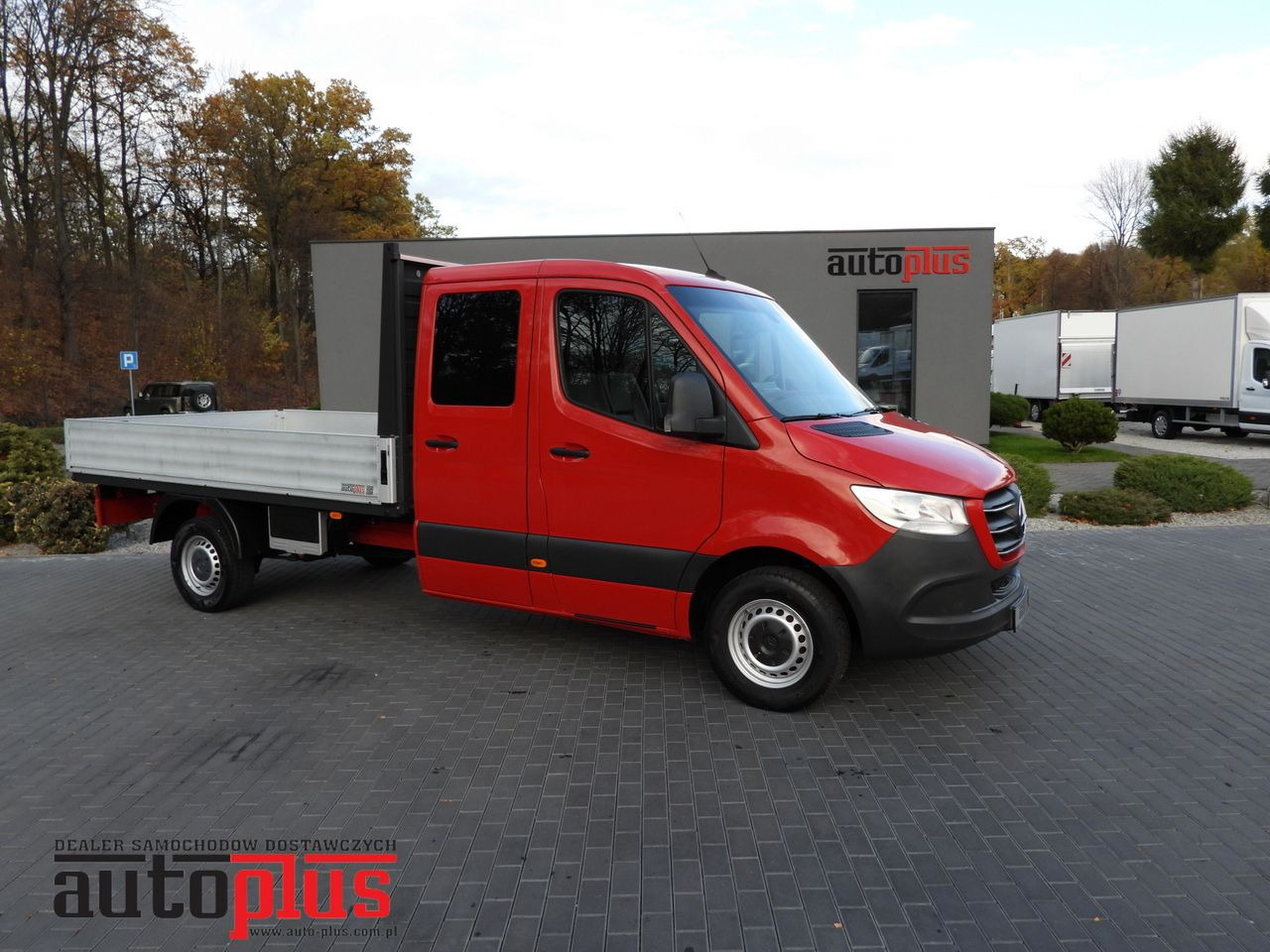 MERCEDES SPRINTER 316 STAKE BODY DOUBLE CABIN DOKA 7 SEATS AIR CONDITIONING  160HP - Carrinha cabine dupla: foto 1 MERCEDES SPRINTER 316 STAKE BODY DOUBLE CABIN DOKA 7 SEATS AIR CONDITIONING  160HP - Carrinha cabine dupla: foto 1