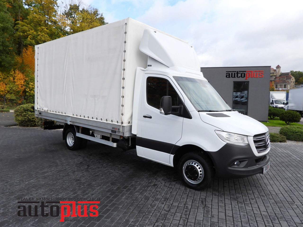 MERCEDES SPRINTER 316 TARPAULIN 10 PALLETS TWIN WHEELS AIR CONDITIONING 165HP - Carrinha de lona: foto 1 MERCEDES SPRINTER 316 TARPAULIN 10 PALLETS TWIN WHEELS AIR CONDITIONING 165HP - Carrinha de lona: foto 1