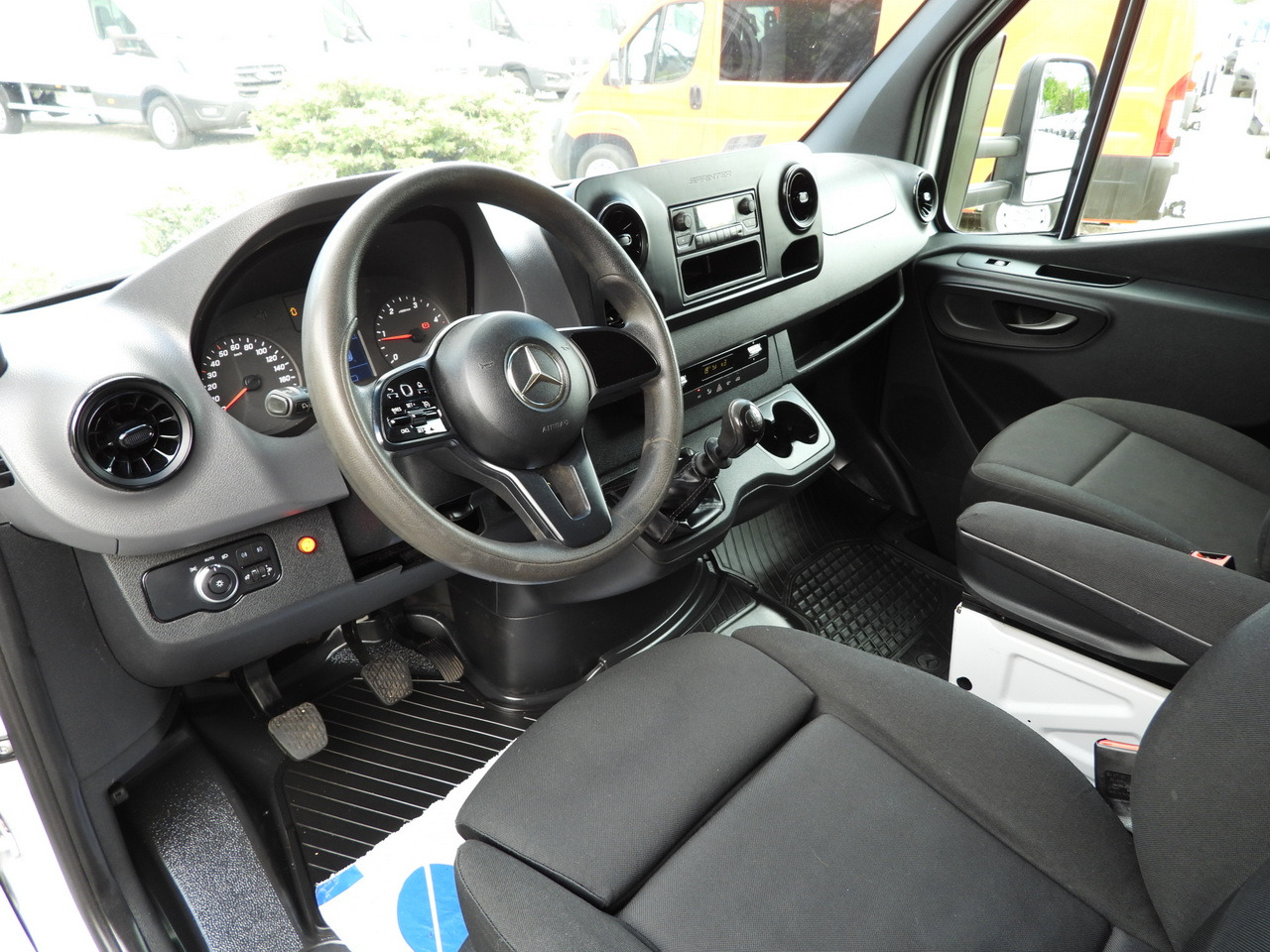 MERCEDES SPRINTER 316 TARPAULIN LIFT 10 PALLETS WEBASTO CRUISE CONTROL PNEUMATICS AIR CONDITIONING 160HP - Carrinha de lona: foto 2 MERCEDES SPRINTER 316 TARPAULIN LIFT 10 PALLETS WEBASTO CRUISE CONTROL PNEUMATICS AIR CONDITIONING 160HP - Carrinha de lona: foto 2