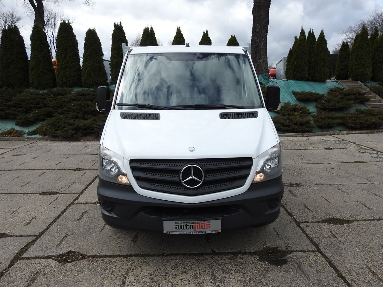 Carrinha basculante MERCEDES SPRINTER 316 THREE-WAY TIPPER CRUISE CONTROL AUTOMATIC TRANSMISSION AIR CONDITIONING 160HP: foto 5 Carrinha basculante MERCEDES SPRINTER 316 THREE-WAY TIPPER CRUISE CONTROL AUTOMATIC TRANSMISSION AIR CONDITIONING 160HP: foto 5