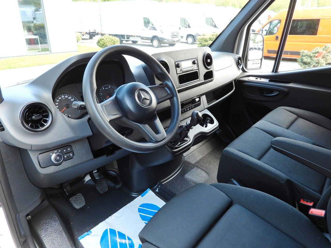 Mercedes-Benz SPRINTER 316 KASTENWAGEN KLIMAANLAGE 165PS Mercedes-Benz SPRINTER 316 KASTENWAGEN KLIMAANLAGE 165PS - Furgão: foto 2 Mercedes-Benz SPRINTER 316 KASTENWAGEN KLIMAANLAGE 165PS Mercedes-Benz SPRINTER 316 KASTENWAGEN KLIMAANLAGE 165PS - Furgão: foto 2