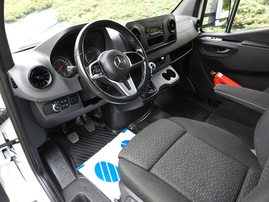 Mercedes-Benz SPRINTER 316 PRITSCHE PLANE 10 PALETTEN WEBASTO - Carrinha de lona, Carrinha cabine dupla: foto 2 Mercedes-Benz SPRINTER 316 PRITSCHE PLANE 10 PALETTEN WEBASTO - Carrinha de lona, Carrinha cabine dupla: foto 2