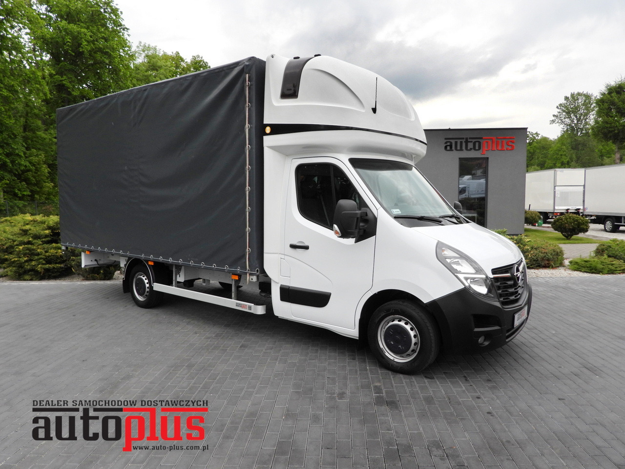 OPEL MOVANO TARPAULIN 10 PALLETS CRUISE CONTROL NAVIGATION LED LIGHTS PNEUMATICS AIR CONDITIONING 165HP - Carrinha de lona: foto 1 OPEL MOVANO TARPAULIN 10 PALLETS CRUISE CONTROL NAVIGATION LED LIGHTS PNEUMATICS AIR CONDITIONING 165HP - Carrinha de lona: foto 1