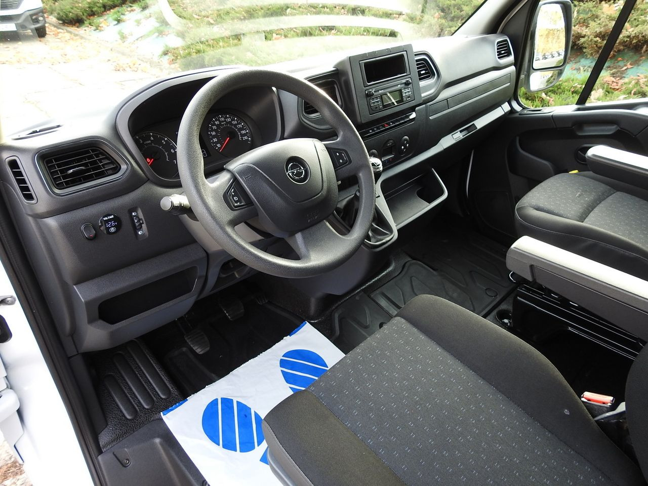 OPEL MOVANO TARPAULIN 10 PALLETS WEBASTO CRUISE CONTROL LED LIGHTS PNEUMATICS AIR CONDITIONING 165HP - Carrinha de lona: foto 2 OPEL MOVANO TARPAULIN 10 PALLETS WEBASTO CRUISE CONTROL LED LIGHTS PNEUMATICS AIR CONDITIONING 165HP - Carrinha de lona: foto 2