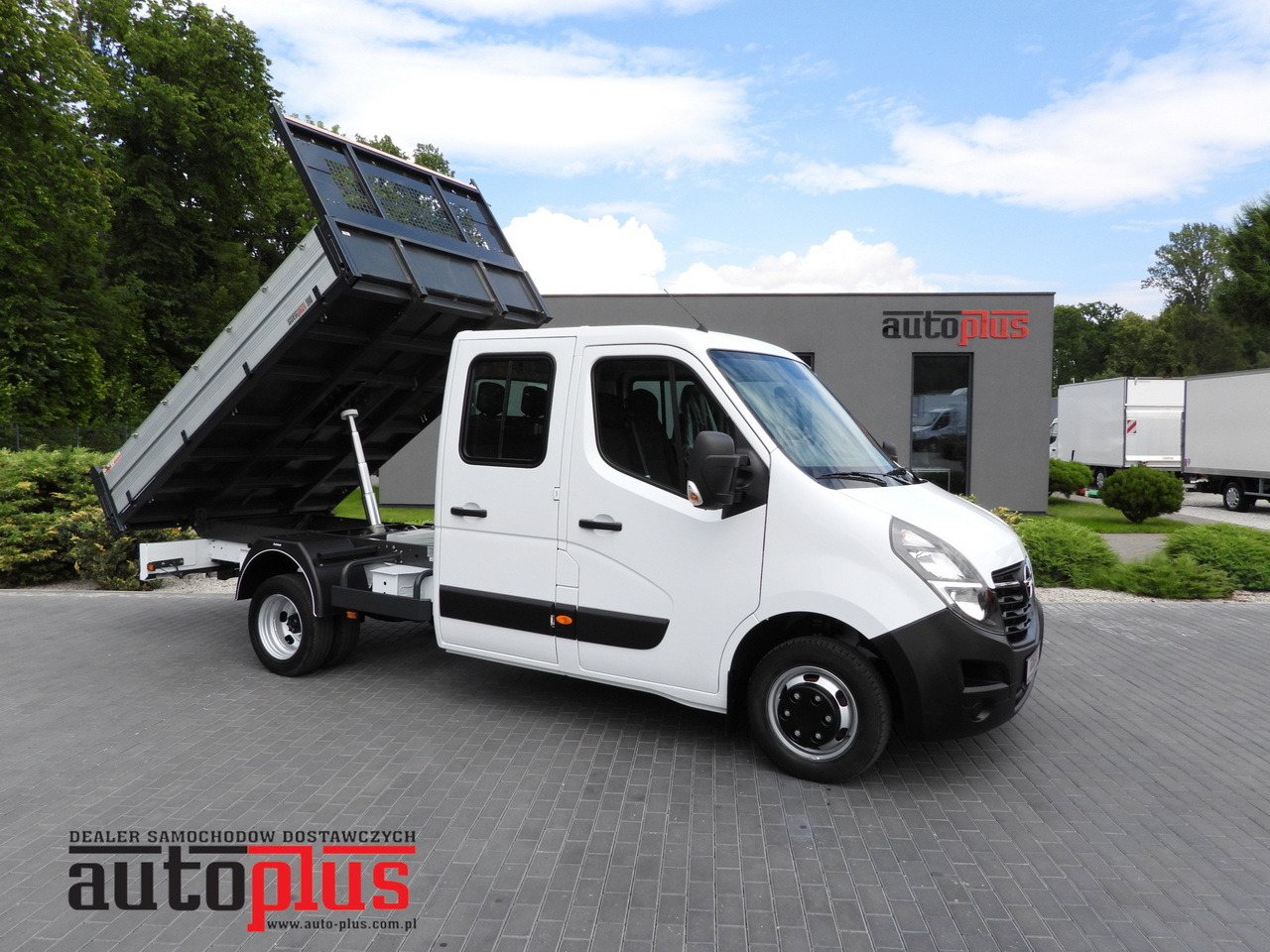 OPEL MOVANO TIPPER DOUBLE CABIN DOKA 7 SEATS LED LIGHTS TWIN WHEELS AIR CONDITIONING 145HP - Carrinha basculante: foto 1 OPEL MOVANO TIPPER DOUBLE CABIN DOKA 7 SEATS LED LIGHTS TWIN WHEELS AIR CONDITIONING 145HP - Carrinha basculante: foto 1