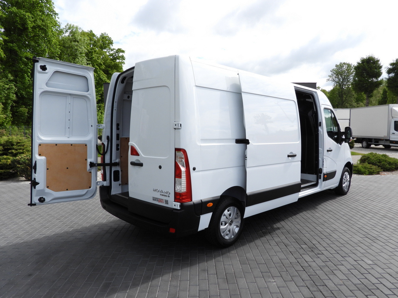 OPEL MOVANO VAN AIR CONDITIONING LED LIGHTS 150HP - Furgão: foto 3 OPEL MOVANO VAN AIR CONDITIONING LED LIGHTS 150HP - Furgão: foto 3