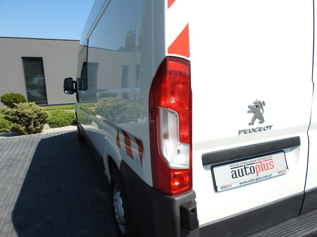 Locação financeira de Peugeot BOXER KASTENWAGEN DOPPELKABINE 7 SITZE 110PS  Peugeot BOXER KASTENWAGEN DOPPELKABINE 7 SITZE 110PS: foto 15