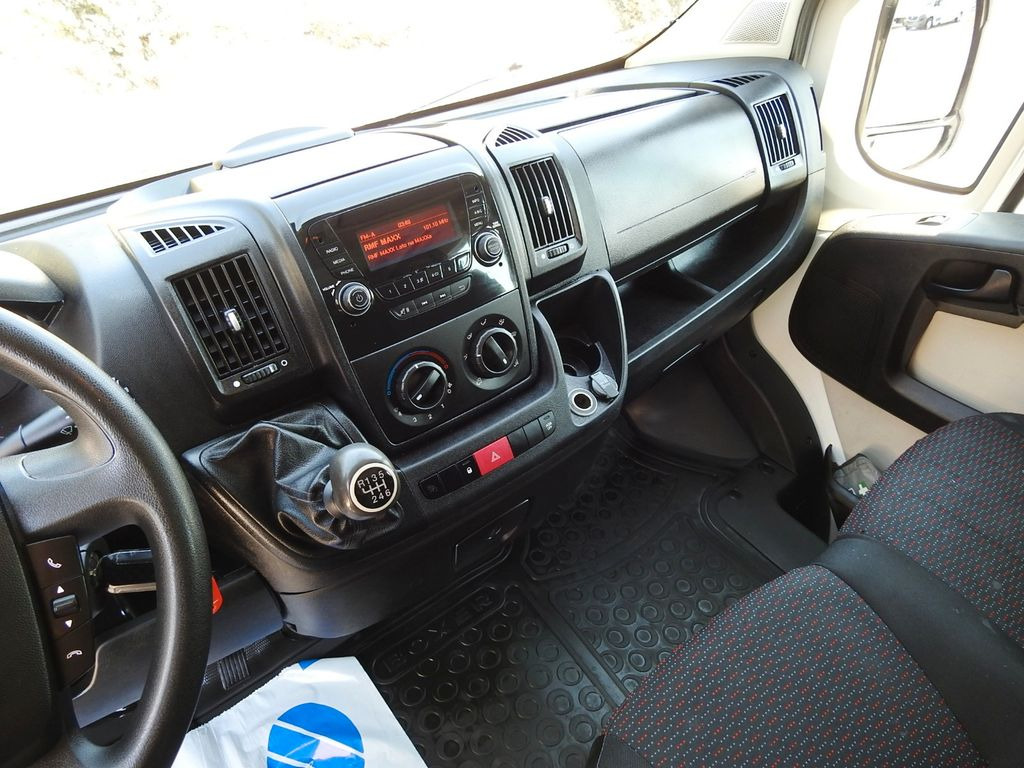 Locação financeira de Peugeot BOXER KASTENWAGEN DOPPELKABINE 7 SITZE 110PS  Peugeot BOXER KASTENWAGEN DOPPELKABINE 7 SITZE 110PS: foto 22