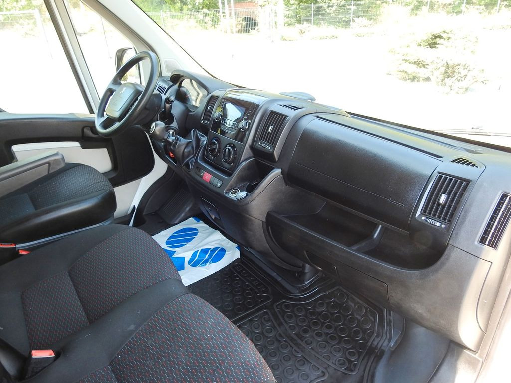 Locação financeira de Peugeot BOXER KASTENWAGEN DOPPELKABINE 7 SITZE 110PS  Peugeot BOXER KASTENWAGEN DOPPELKABINE 7 SITZE 110PS: foto 25