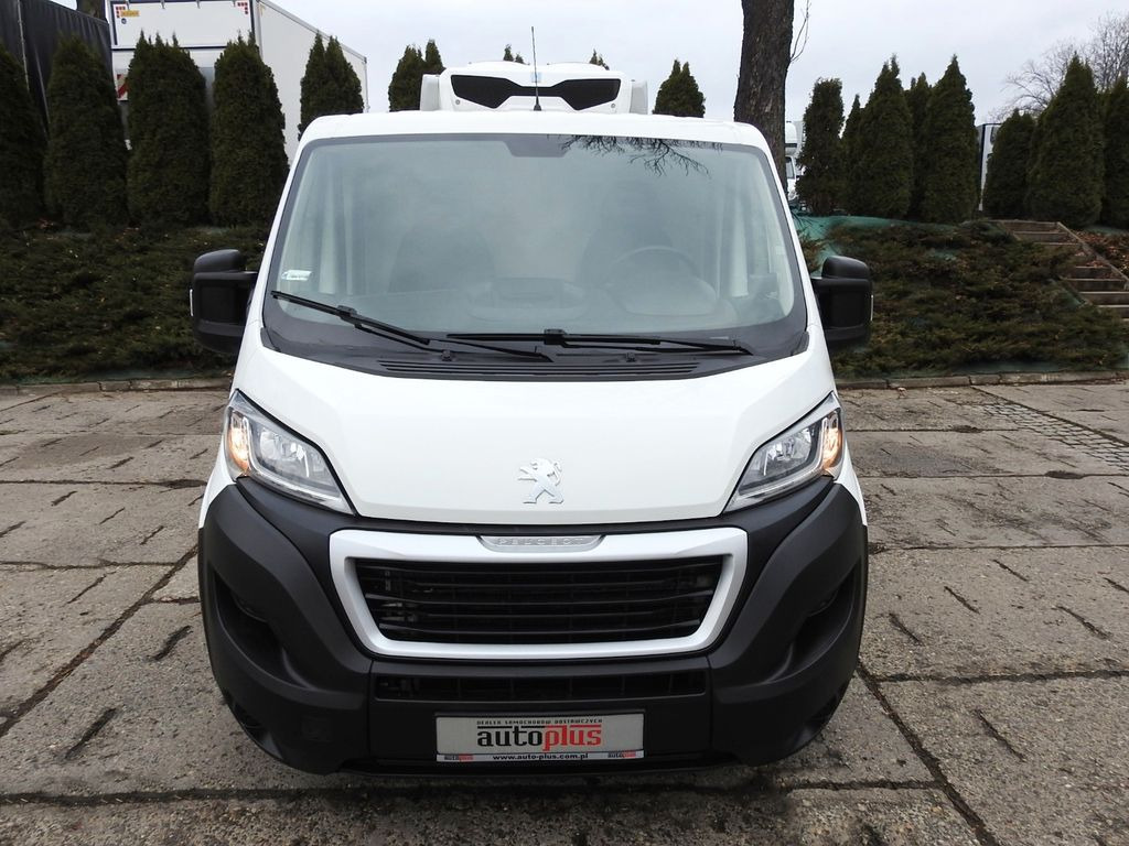 Peugeot BOXER KÜHLKASTENWAGEN -5*C ZWEI FÄCHER TEMPOMAT - Carrinha frigorífica: foto 5 Peugeot BOXER KÜHLKASTENWAGEN -5*C ZWEI FÄCHER TEMPOMAT - Carrinha frigorífica: foto 5