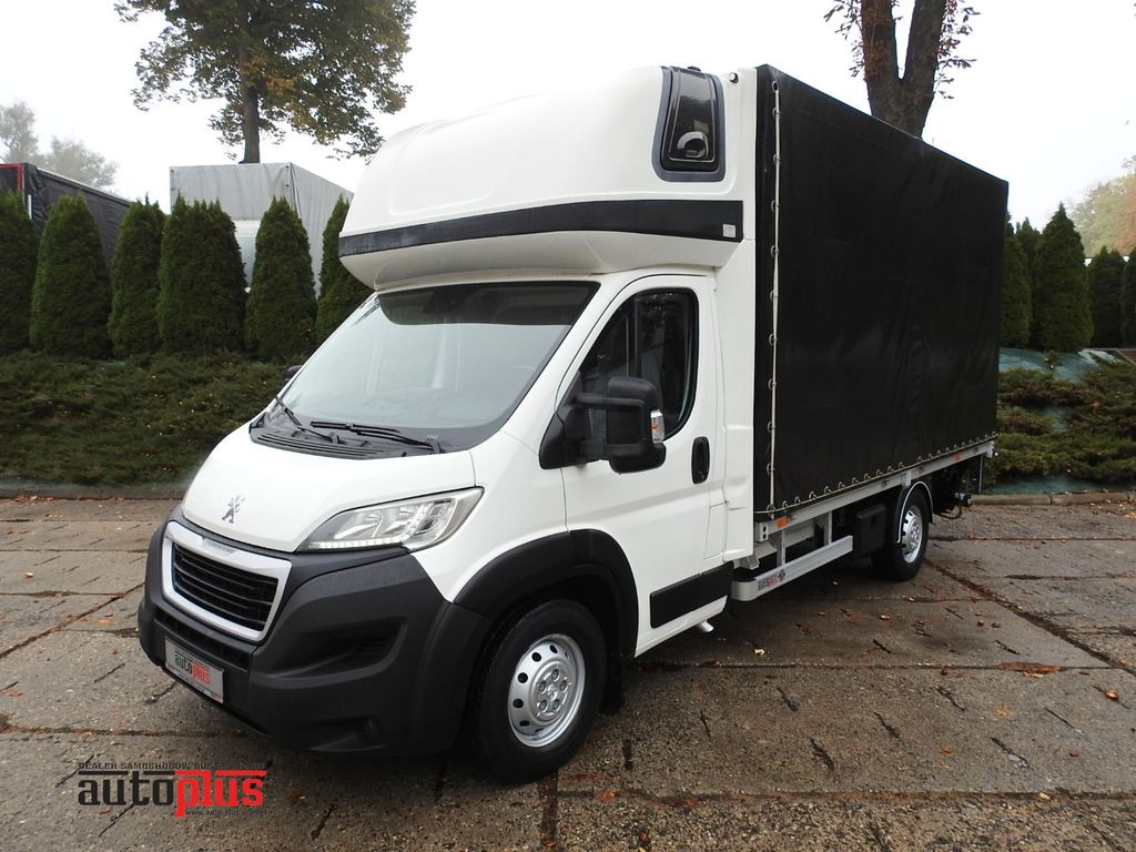 Peugeot BOXER PRITSCHE PLANE 8 PALLETS WEBASTO A/C - Carrinha de lona: foto 1 Peugeot BOXER PRITSCHE PLANE 8 PALLETS WEBASTO A/C - Carrinha de lona: foto 1