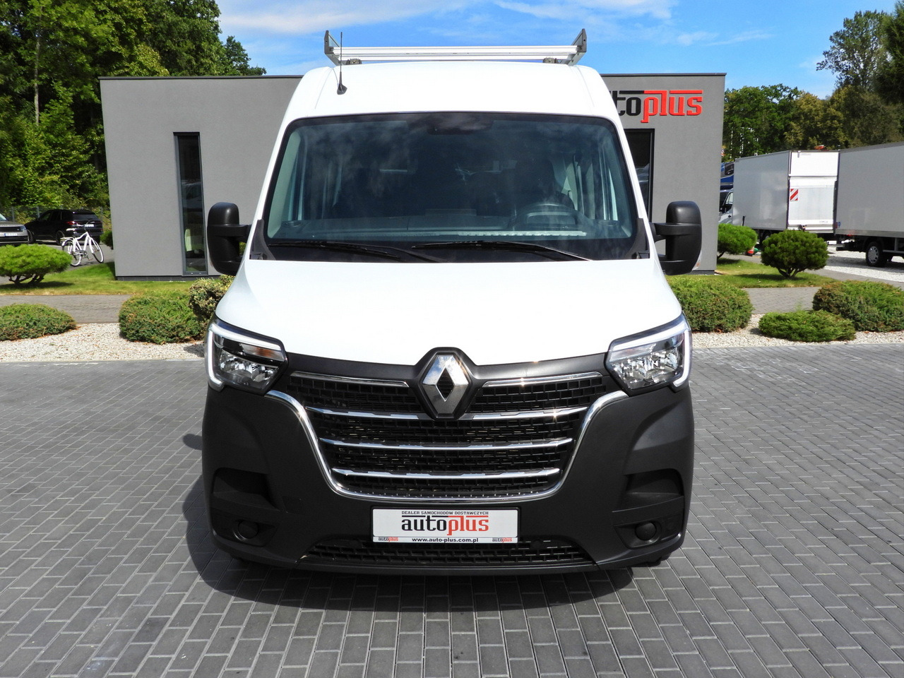 RENAULT MASTER BOX DELIVERY VAN 7 SEATS CRUISE CONTROL NAVIGATION LED LIGHTS AIR CONDITIONING 135HP - Furgão: foto 5 RENAULT MASTER BOX DELIVERY VAN 7 SEATS CRUISE CONTROL NAVIGATION LED LIGHTS AIR CONDITIONING 135HP - Furgão: foto 5