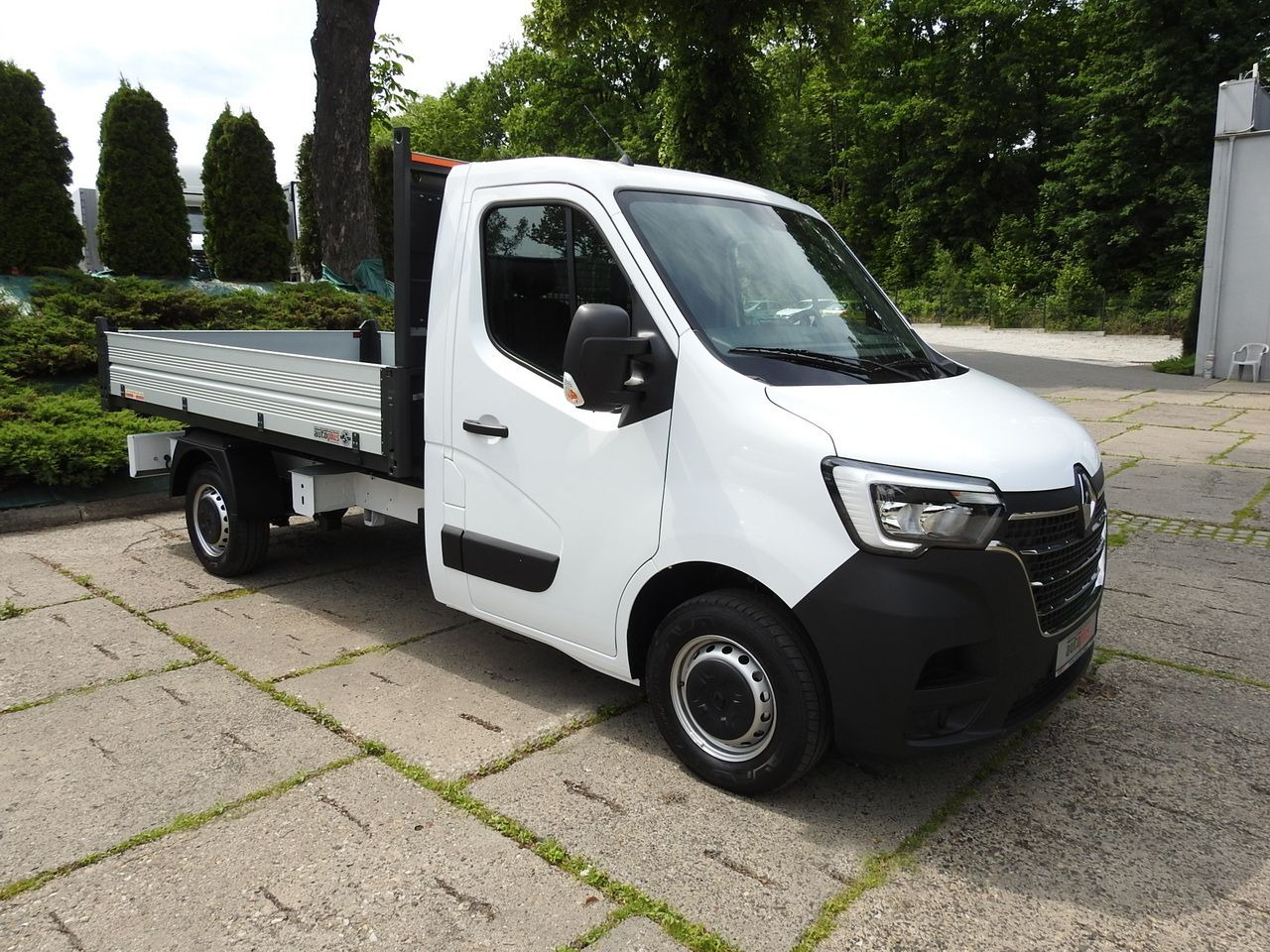 RENAULT MASTER - Carrinha basculante: foto 4 RENAULT MASTER - Carrinha basculante: foto 4