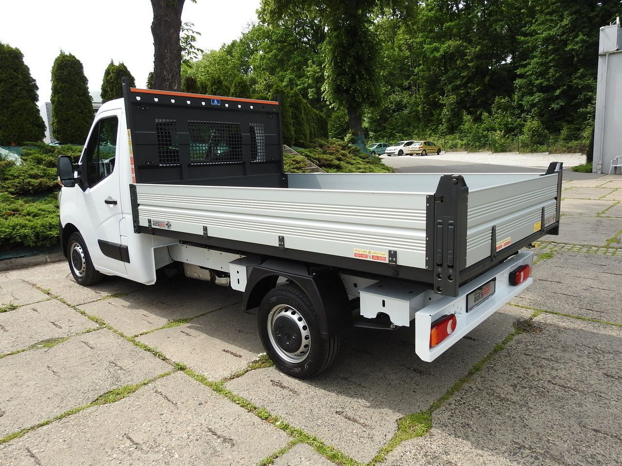Carrinha basculante novo RENAULT MASTER: foto 9 Carrinha basculante novo RENAULT MASTER: foto 9