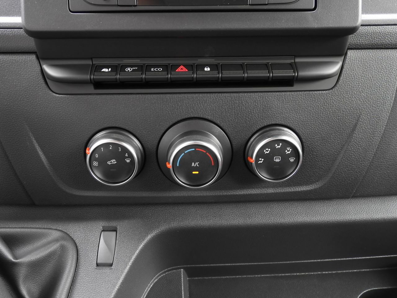 Carrinha basculante novo RENAULT MASTER: foto 34 Carrinha basculante novo RENAULT MASTER: foto 34