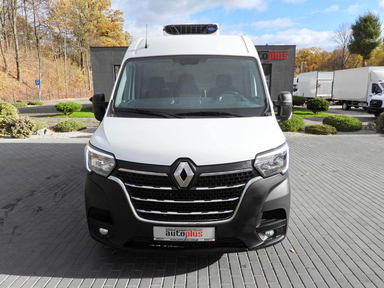 RENAULT MASTER REFRIGERATOR VAN 0*C CRUISE CONTROL LED LIGHTS AIR CONDITIONING 135HP - Carrinha frigorífica: foto 5 RENAULT MASTER REFRIGERATOR VAN 0*C CRUISE CONTROL LED LIGHTS AIR CONDITIONING 135HP - Carrinha frigorífica: foto 5