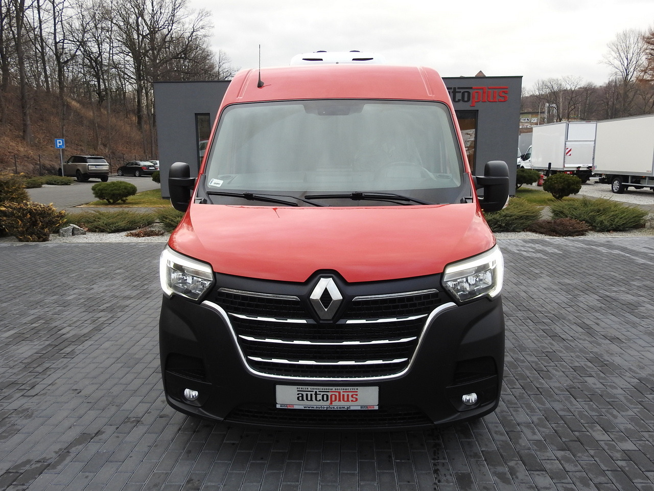 RENAULT MASTER REFRIGERATOR VAN 1*C CRUISE CONTROL AIR CONDITIONING LED LIGHTS 135HP - Carrinha frigorífica: foto 5 RENAULT MASTER REFRIGERATOR VAN 1*C CRUISE CONTROL AIR CONDITIONING LED LIGHTS 135HP - Carrinha frigorífica: foto 5