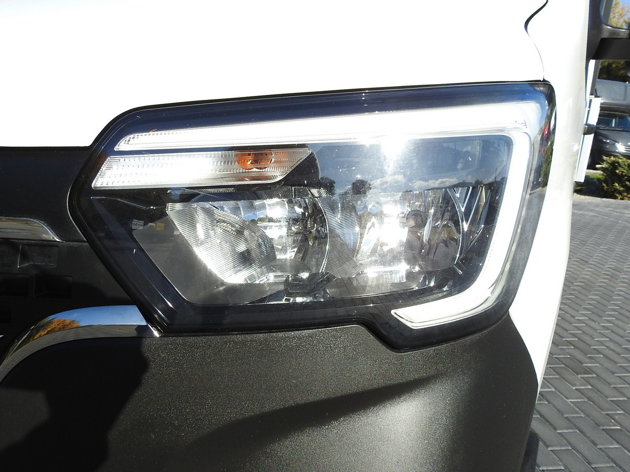 Locação financeira de RENAULT MASTER STAKE BODY CRUISE CONTROL AIR CONDITIONING LED LIGHTS TWIN WHEELS  130HP RENAULT MASTER STAKE BODY CRUISE CONTROL AIR CONDITIONING LED LIGHTS TWIN WHEELS  130HP: foto 18 Locação financeira de RENAULT MASTER STAKE BODY CRUISE CONTROL AIR CONDITIONING LED LIGHTS TWIN WHEELS  130HP RENAULT MASTER STAKE BODY CRUISE CONTROL AIR CONDITIONING LED LIGHTS TWIN WHEELS  130HP: foto 18