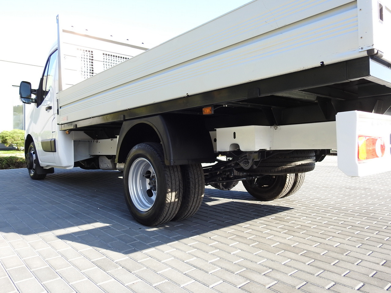 Locação financeira de RENAULT MASTER STAKE BODY CRUISE CONTROL AIR CONDITIONING LED LIGHTS TWIN WHEELS  130HP RENAULT MASTER STAKE BODY CRUISE CONTROL AIR CONDITIONING LED LIGHTS TWIN WHEELS  130HP: foto 14 Locação financeira de RENAULT MASTER STAKE BODY CRUISE CONTROL AIR CONDITIONING LED LIGHTS TWIN WHEELS  130HP RENAULT MASTER STAKE BODY CRUISE CONTROL AIR CONDITIONING LED LIGHTS TWIN WHEELS  130HP: foto 14