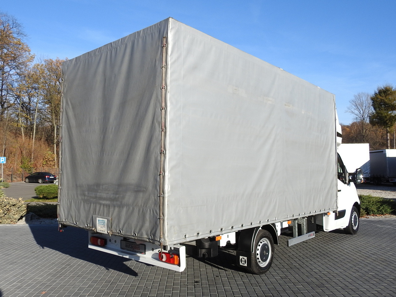 RENAULT MASTER TARPAULIN 10 PALLETS CRUISE CONTROL AIR CONDITIONING PNEUMATICS 170HP - Carrinha de lona: foto 3 RENAULT MASTER TARPAULIN 10 PALLETS CRUISE CONTROL AIR CONDITIONING PNEUMATICS 170HP - Carrinha de lona: foto 3