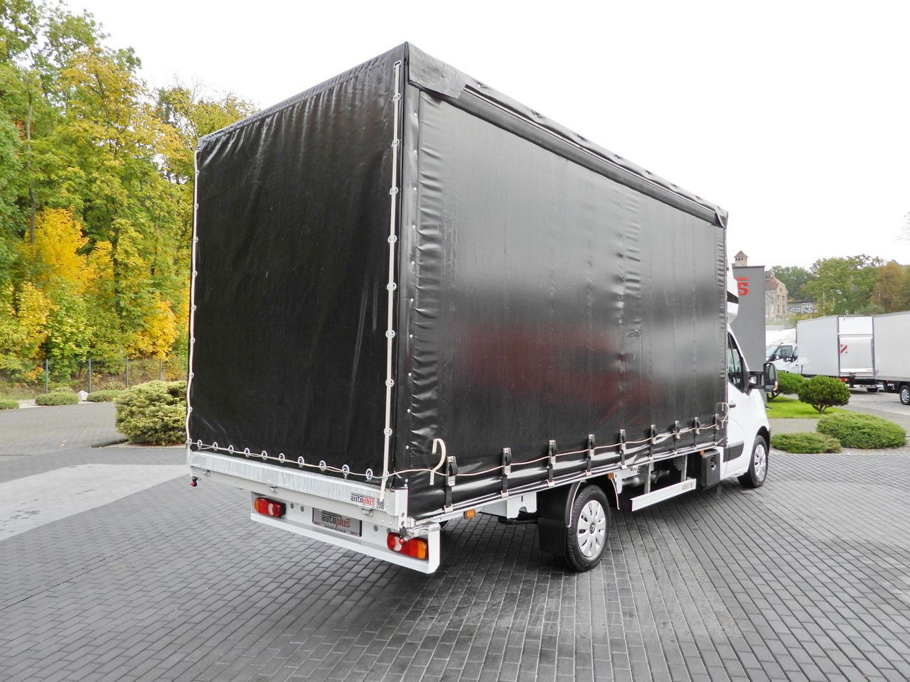 RENAULT MASTER TARPAULIN 10 PALLETS WEBASTO CRUISE CONTROL AIR CONDITIONING 170HP - Carrinha de lona: foto 3 RENAULT MASTER TARPAULIN 10 PALLETS WEBASTO CRUISE CONTROL AIR CONDITIONING 170HP - Carrinha de lona: foto 3