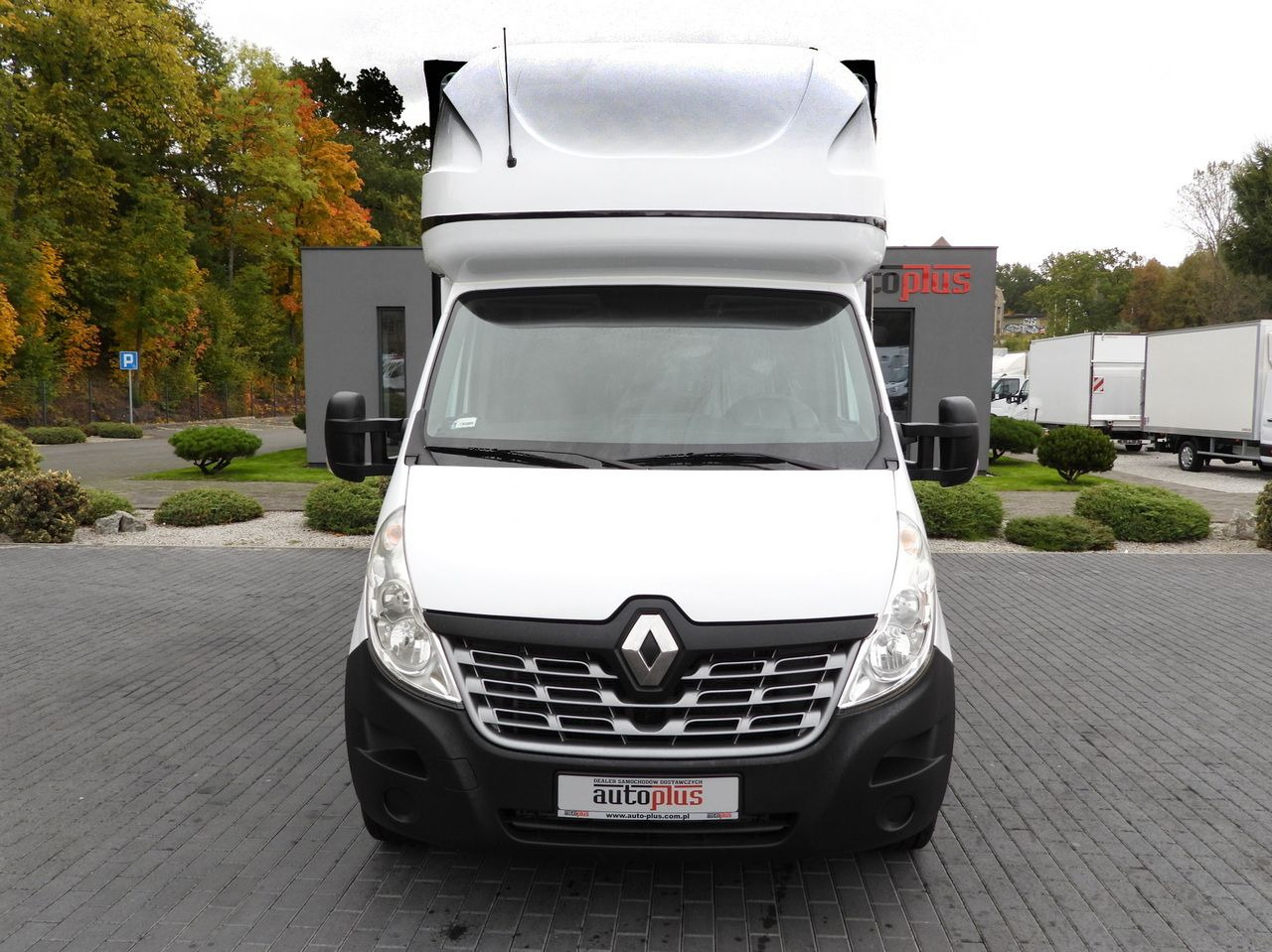 RENAULT MASTER TARPAULIN 10 PALLETS WEBASTO CRUISE CONTROL AIR CONDITIONING 170HP - Carrinha de lona: foto 5 RENAULT MASTER TARPAULIN 10 PALLETS WEBASTO CRUISE CONTROL AIR CONDITIONING 170HP - Carrinha de lona: foto 5