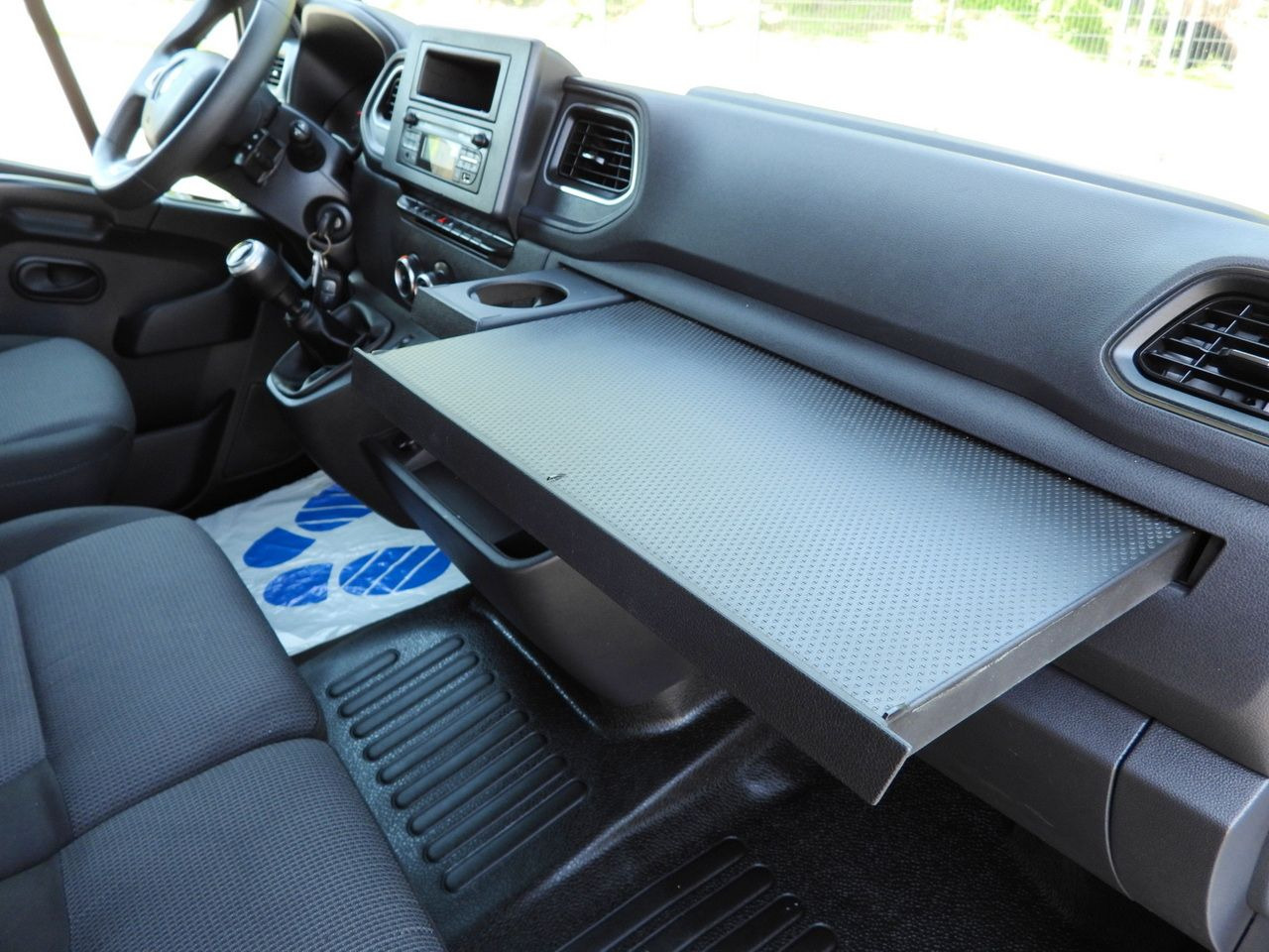 Carrinha de lona RENAULT MASTER  TARPAULIN 10 PALLETS WEBASTO CRUISE CONTROL LED LIGHTS PNEUMATICS AIR CONDITIONING  165HP: foto 43