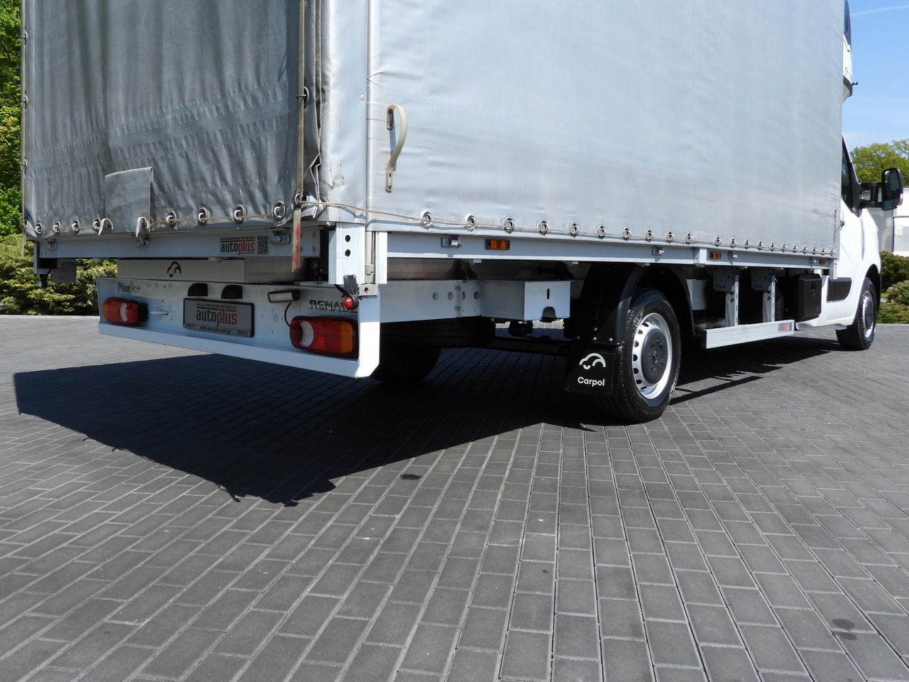 Carrinha de lona RENAULT MASTER  TARPAULIN 10 PALLETS WEBASTO CRUISE CONTROL LED LIGHTS PNEUMATICS AIR CONDITIONING  165HP: foto 27