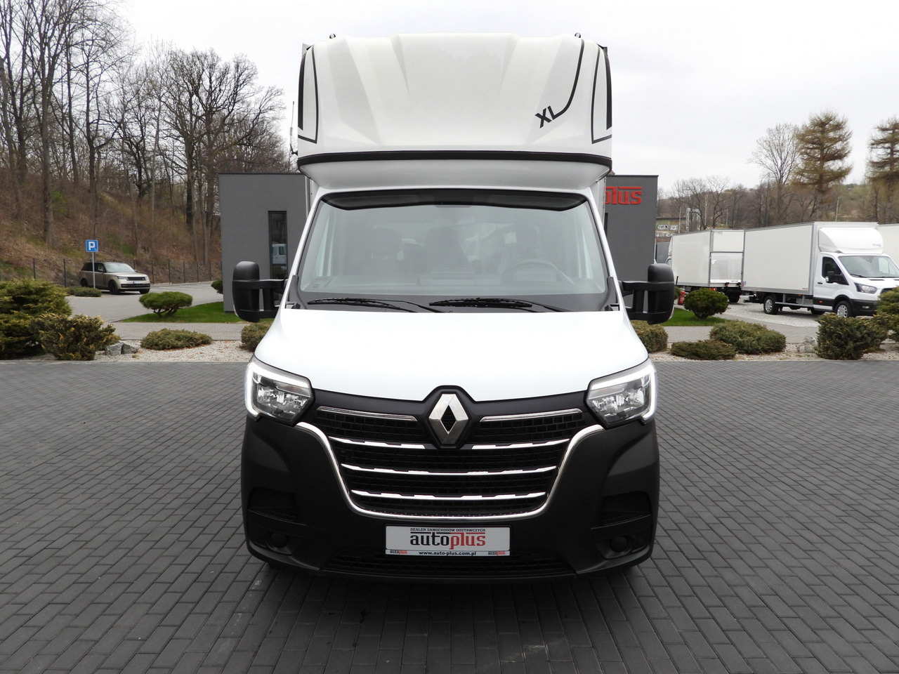 RENAULT MASTER TARPAULIN 10 PALLETS WEBASTO CRUISE CONTROL LED LIGHTS PNEUMATICS AIR CONDITIONING 165HP - Carrinha de lona: foto 5 RENAULT MASTER TARPAULIN 10 PALLETS WEBASTO CRUISE CONTROL LED LIGHTS PNEUMATICS AIR CONDITIONING 165HP - Carrinha de lona: foto 5
