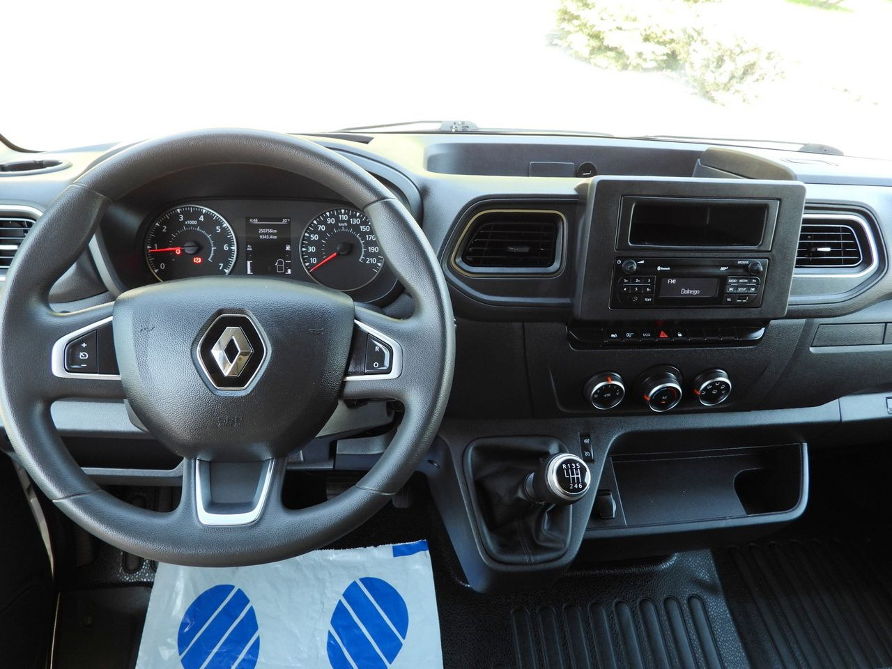 Carrinha de lona RENAULT MASTER  TARPAULIN 10 PALLETS WEBASTO CRUISE CONTROL LED LIGHTS PNEUMATICS AIR CONDITIONING  165HP: foto 34