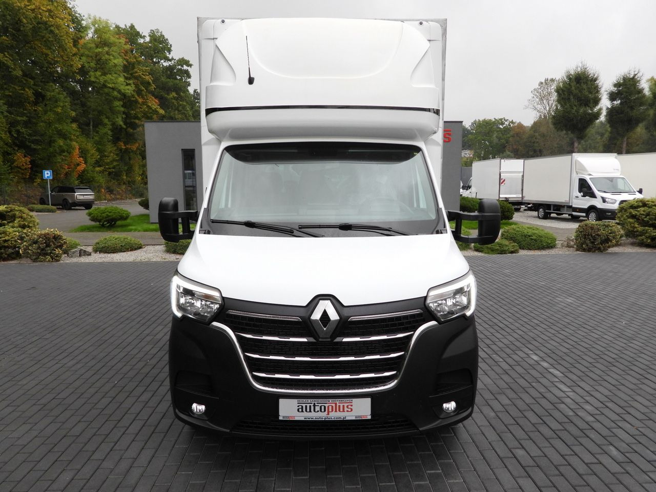 RENAULT MASTER TARPAULIN 12 PALLETS WEBASTO CRUISE CONTROL NAVIGATION LED LIGHTS PNEUMATICS AIR CONDITIONING 165HP - Carrinha de lona: foto 5 RENAULT MASTER TARPAULIN 12 PALLETS WEBASTO CRUISE CONTROL NAVIGATION LED LIGHTS PNEUMATICS AIR CONDITIONING 165HP - Carrinha de lona: foto 5