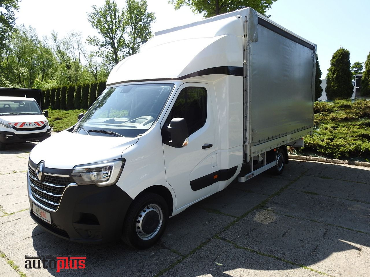 RENAULT MASTER TARPAULIN 8 PALLETS WEBASTO CRUISE CONTROL LED LIGHTS PNEUMATICS 165HP - Carrinha de lona: foto 1 RENAULT MASTER TARPAULIN 8 PALLETS WEBASTO CRUISE CONTROL LED LIGHTS PNEUMATICS 165HP - Carrinha de lona: foto 1