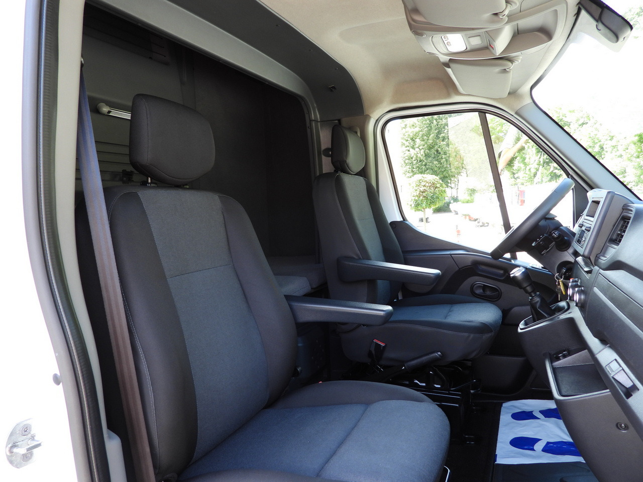 Carrinha de lona RENAULT MASTER TARPAULIN 8 PALLETS WEBASTO CRUISE CONTROL LED LIGHTS PNEUMATICS AIR CONDITIONING  165HP: foto 38