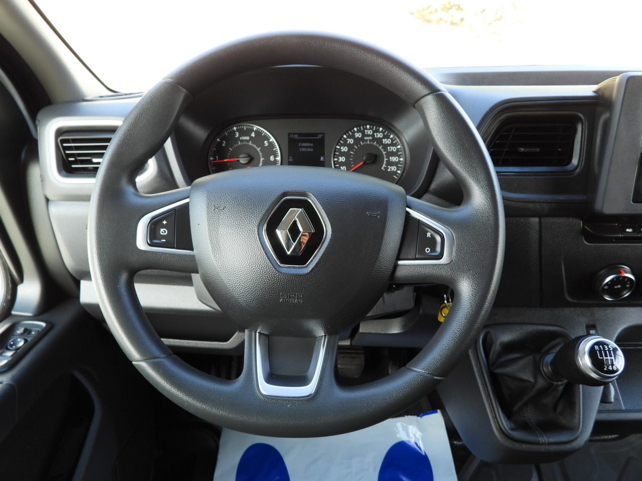 Carrinha de lona RENAULT MASTER TARPAULIN 8 PALLETS WEBASTO CRUISE CONTROL LED LIGHTS PNEUMATICS AIR CONDITIONING  165HP: foto 31