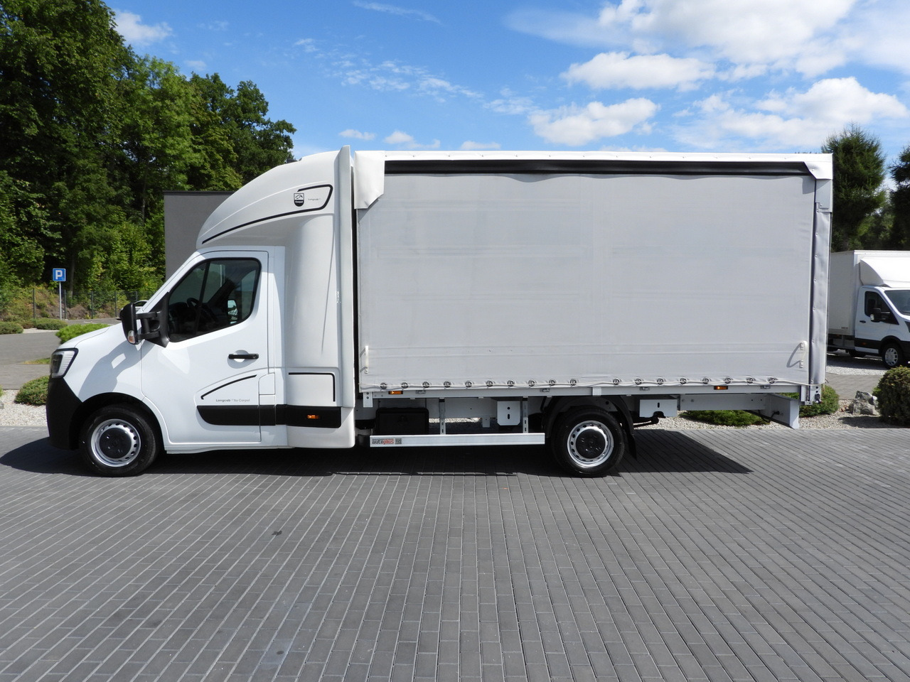 Carrinha de lona RENAULT MASTER TARPAULIN 8 PALLETS WEBASTO CRUISE CONTROL LED LIGHTS PNEUMATICS AIR CONDITIONING  165HP: foto 9