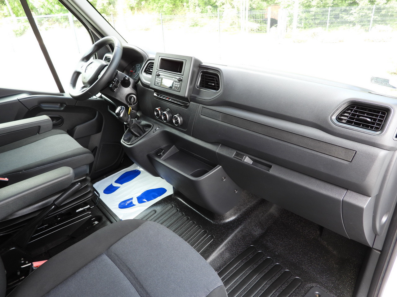 Carrinha de lona RENAULT MASTER TARPAULIN 8 PALLETS WEBASTO CRUISE CONTROL LED LIGHTS PNEUMATICS AIR CONDITIONING  165HP: foto 37