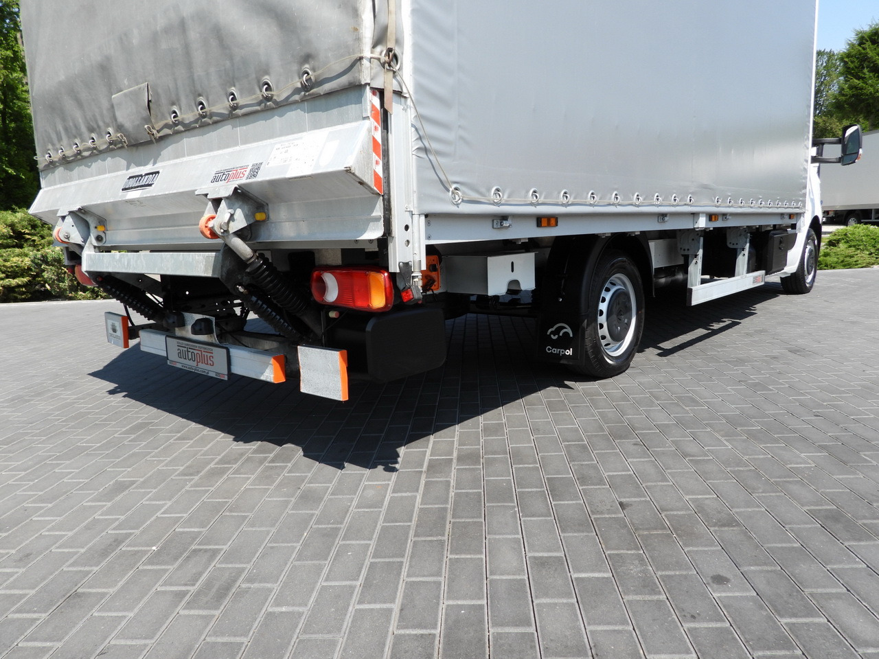 Carrinha de lona RENAULT MASTER  TARPAULIN LIFT 10 PALLETS WEBASTO CRUISE CONTROL LED LIGHTS PNEUMATICS AIR CONDITIONING  165HP: foto 25