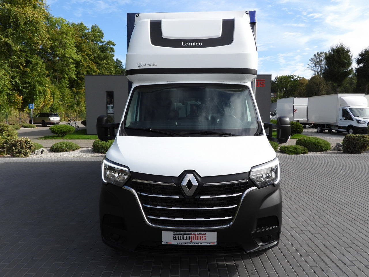 RENAULT MASTER TARPAULIN LIFT 9 PALLETS WEBASTO CRUISE CONTROL LED LIGHTS PNEUMATICS AIR CONDITIONING 165HP - Carrinha de lona: foto 5 RENAULT MASTER TARPAULIN LIFT 9 PALLETS WEBASTO CRUISE CONTROL LED LIGHTS PNEUMATICS AIR CONDITIONING 165HP - Carrinha de lona: foto 5